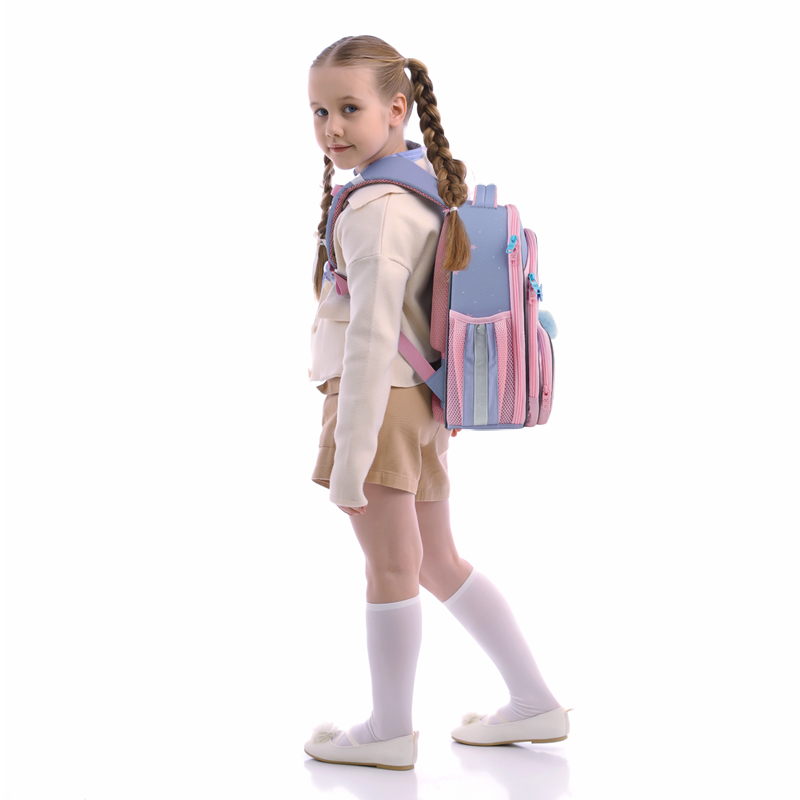 Рюкзак шкільний каркасний GoPack Education Lovely Bears GO25-597M-2. Фото 18