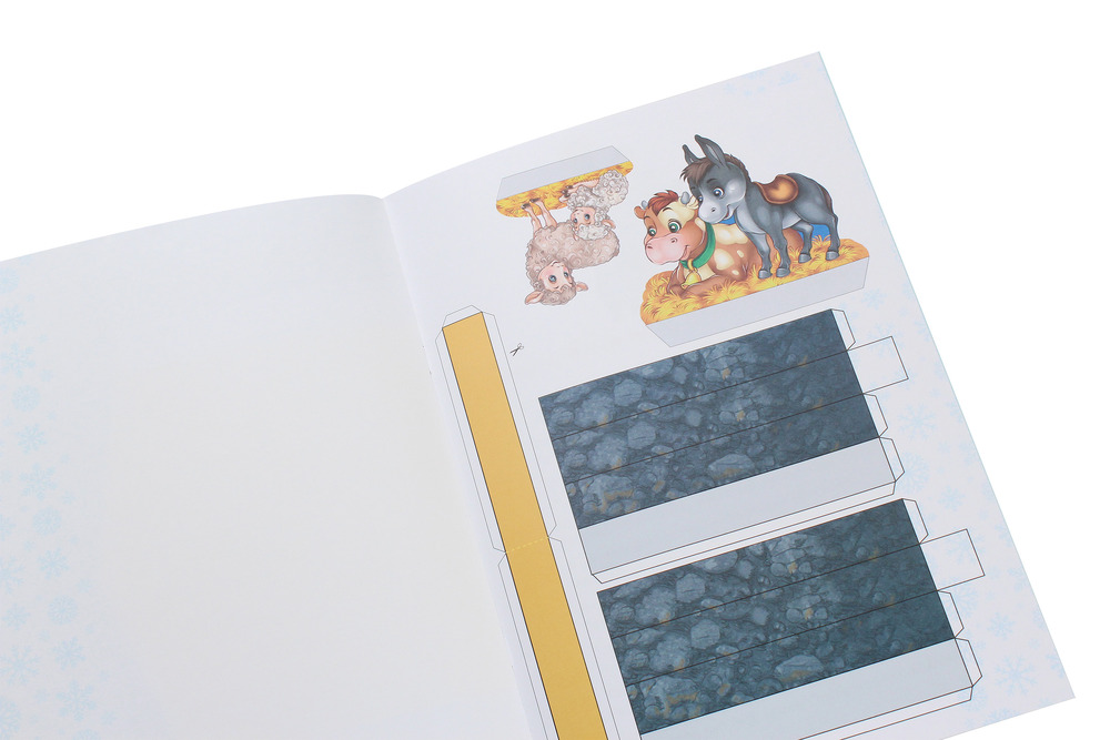 Книга Christmas sticker book. Колядки. Веселі забавки для дошкільнят. Фото 6