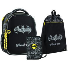 Шкільний набір Kite Education DC Batman (рюкзак, пенал, сумка) SET_DC26-555S