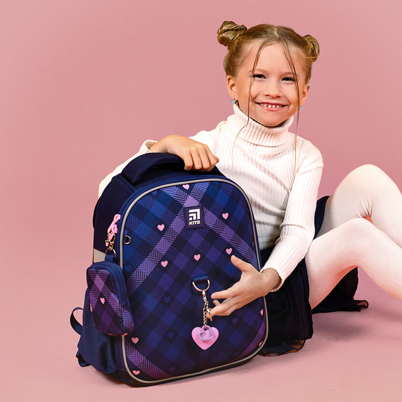 Рюкзак шкільний каркасний Kite Education Check and Hearts K24-555S-1. Фото 16