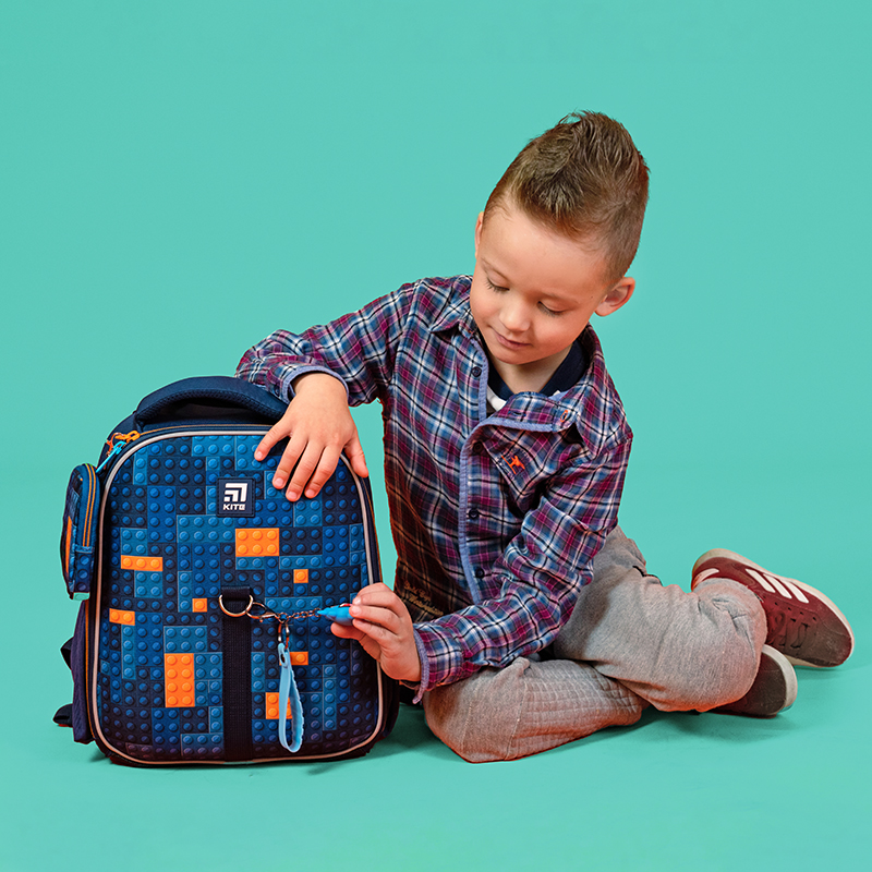 Рюкзак шкільний каркасний Kite Education Blocks K24-555S-6. Фото 17